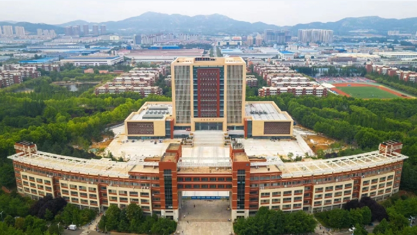 山東科技大學(xué)圖書館工程